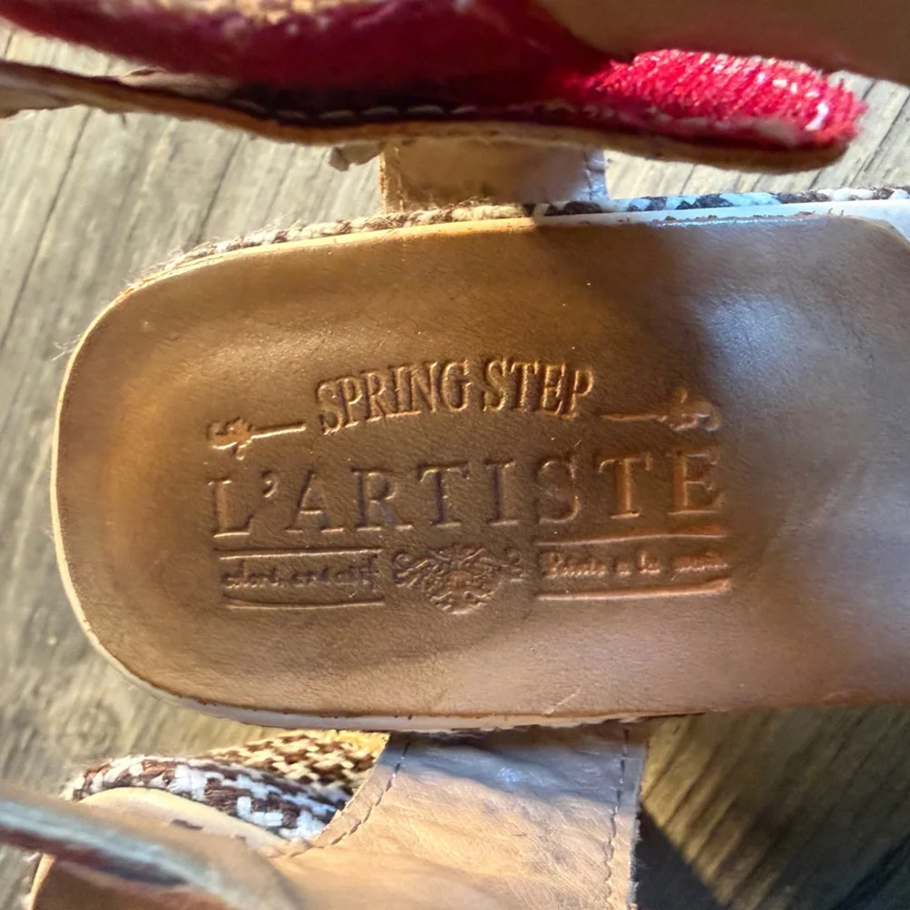 L’artiste Chunky Heel Sandals- size 40 (9 US) - Picture 4 of 7